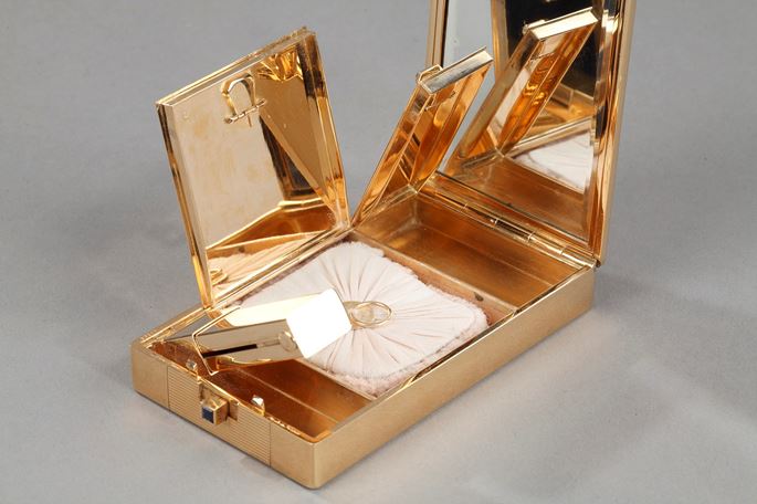   Cartier - A French art deco jewelled gold vanity case | MasterArt